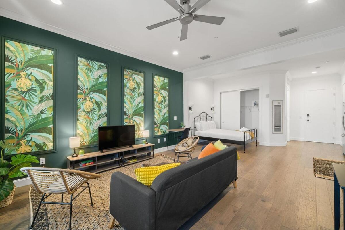 New! Sangria Suite - Upscale Ybor City Studio, Right On 7Th Ave Tampa Extérieur photo