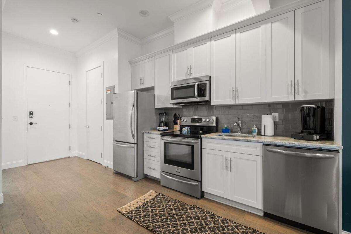 New! Sangria Suite - Upscale Ybor City Studio, Right On 7Th Ave Tampa Extérieur photo
